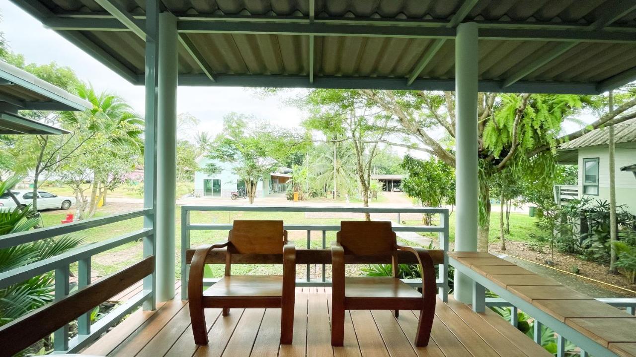 Rimsira Villa Chumphon Exterior photo