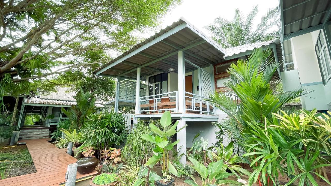 Rimsira Villa Chumphon Exterior photo