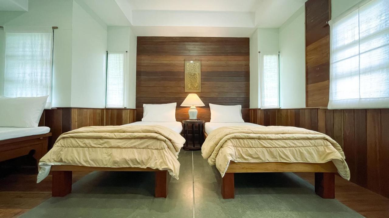 Rimsira Villa Chumphon Exterior photo