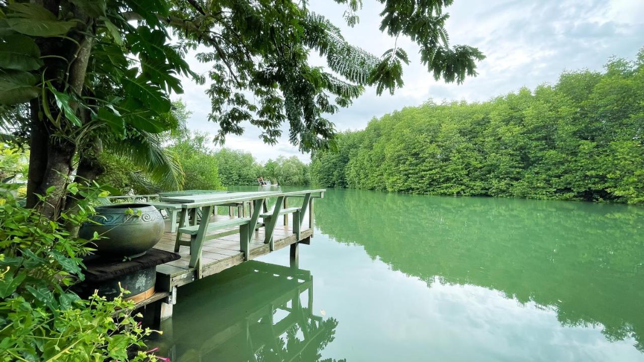 Rimsira Villa Chumphon Exterior photo